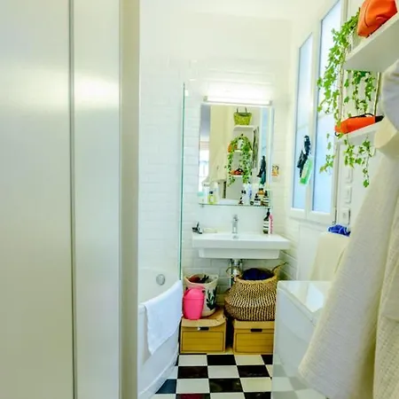 Apartment Spacious Studio Near Montmartre Paris